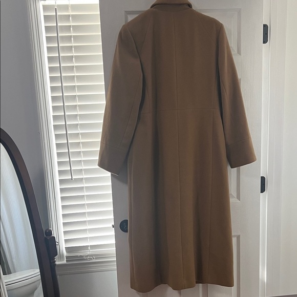 Signature Camel Button-Up Jacket - Picture 5 of 7